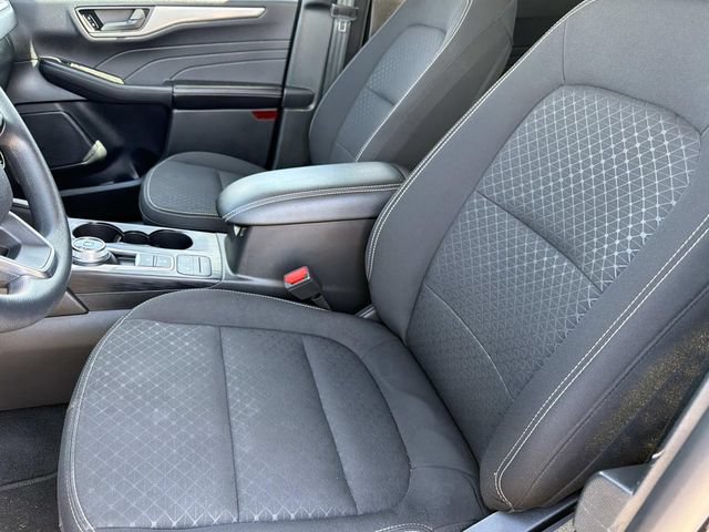 Certified 2025 Ford Escape Active FWD image 18