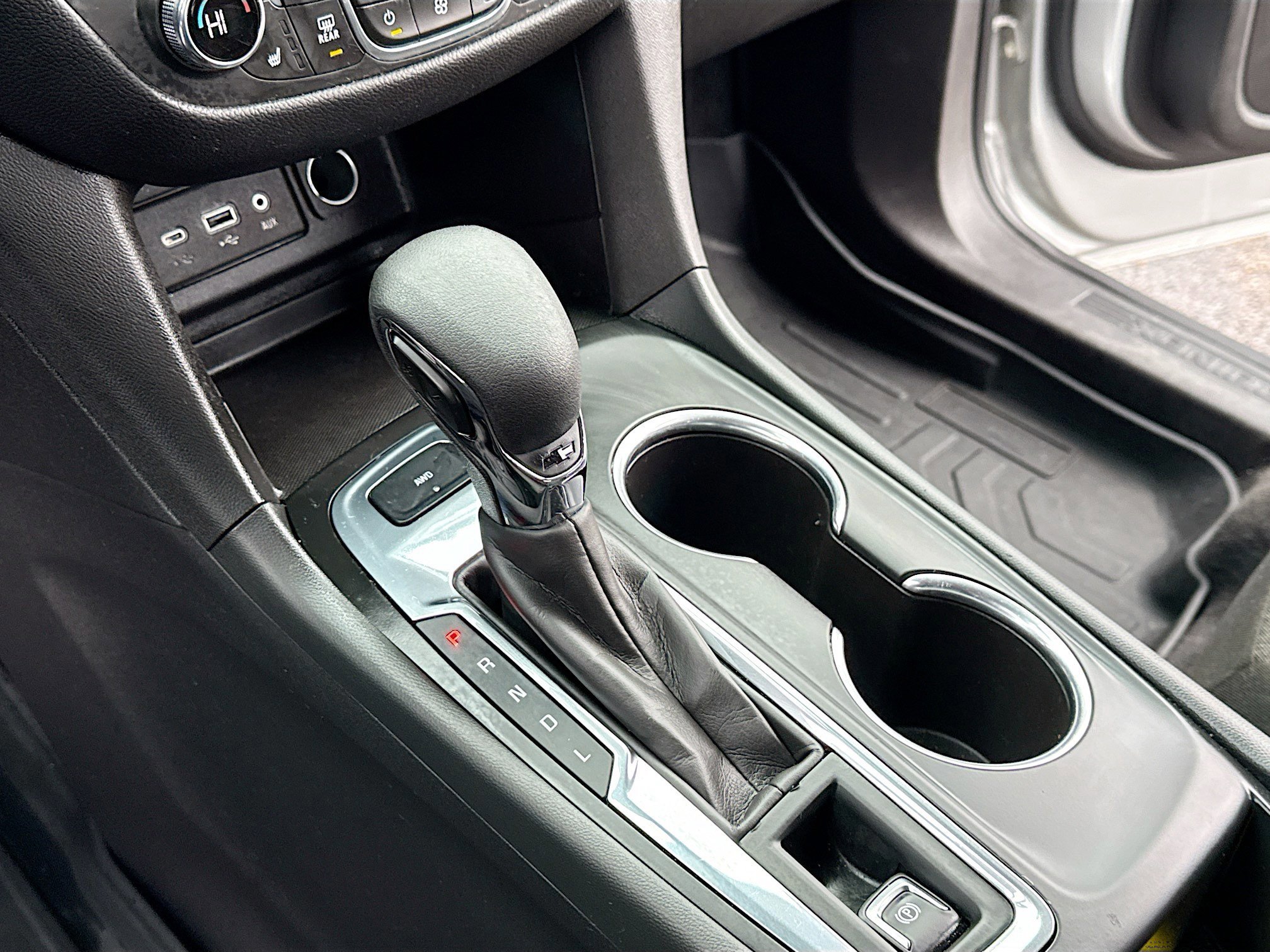 Used 2021 Chevrolet Equinox LT image 13