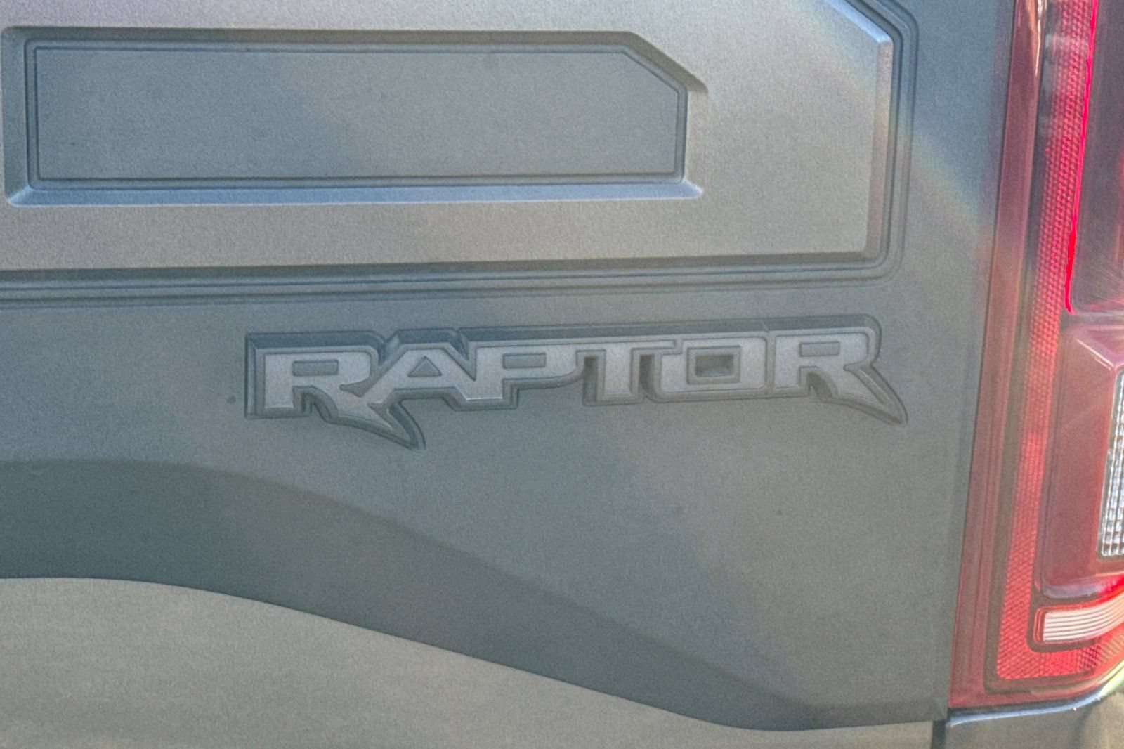Certified 2020 Ford F150 Raptor w/ Equipment Group 802A Luxury AWD/4WD image 28