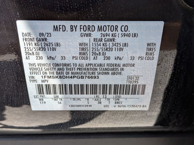 Certified 2023 Ford Explorer XLT w/ Equipment Group 202A AWD/4WD image 24