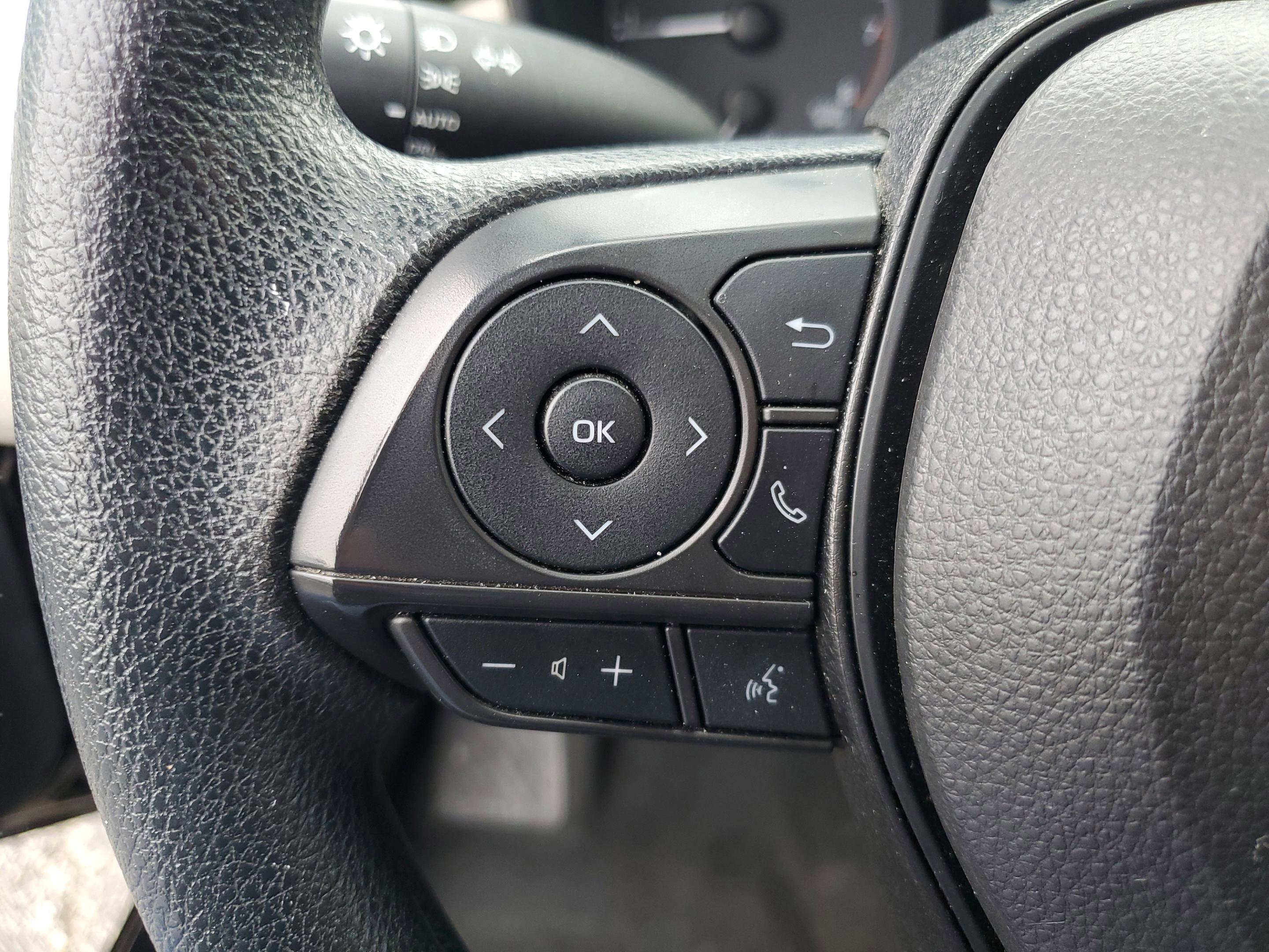 Used 2024 Toyota Corolla LE FWD image 19