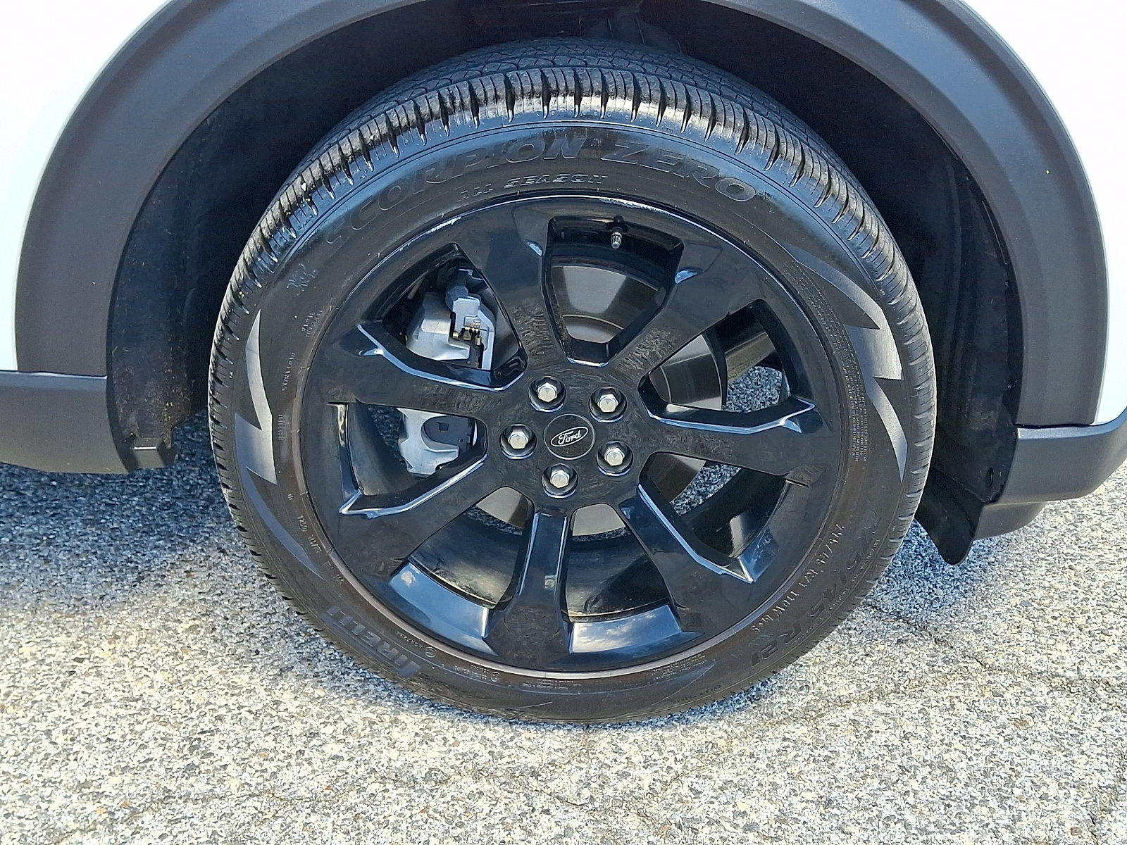 Certified 2024 Ford Explorer ST-Line w/ Class IV Trailer Tow Package AWD/4WD image 11