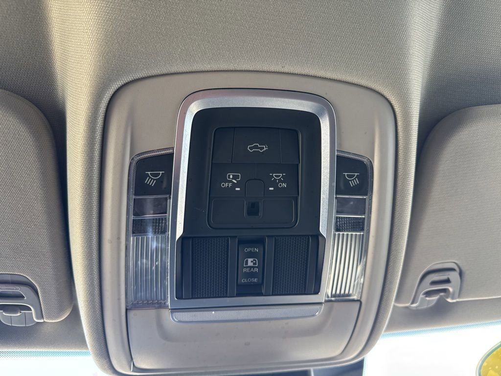 Used 2022 RAM 1500 Laramie image 45