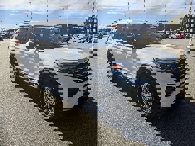Certified 2023 Ford Explorer XLT image 8