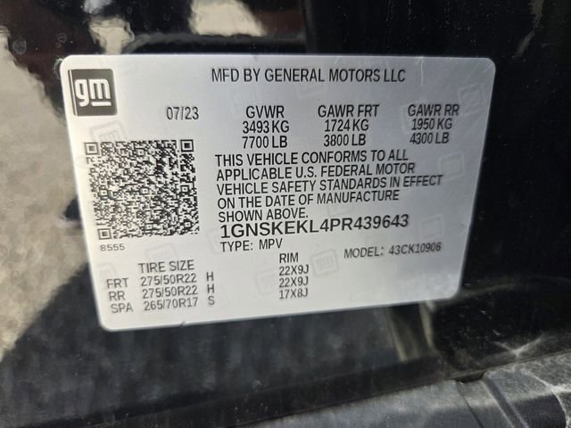 Used 2023 Chevrolet Suburban RST w/ Sport Performance Package AWD/4WD image 21