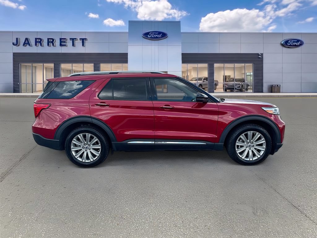 Certified 2022 Ford Explorer Limited w/ Equipment Group 301A RWD image 8