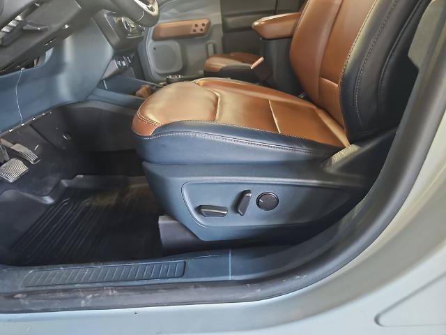 Certified 2022 Ford Maverick Lariat w/ Lariat Luxury Package AWD/4WD image 27