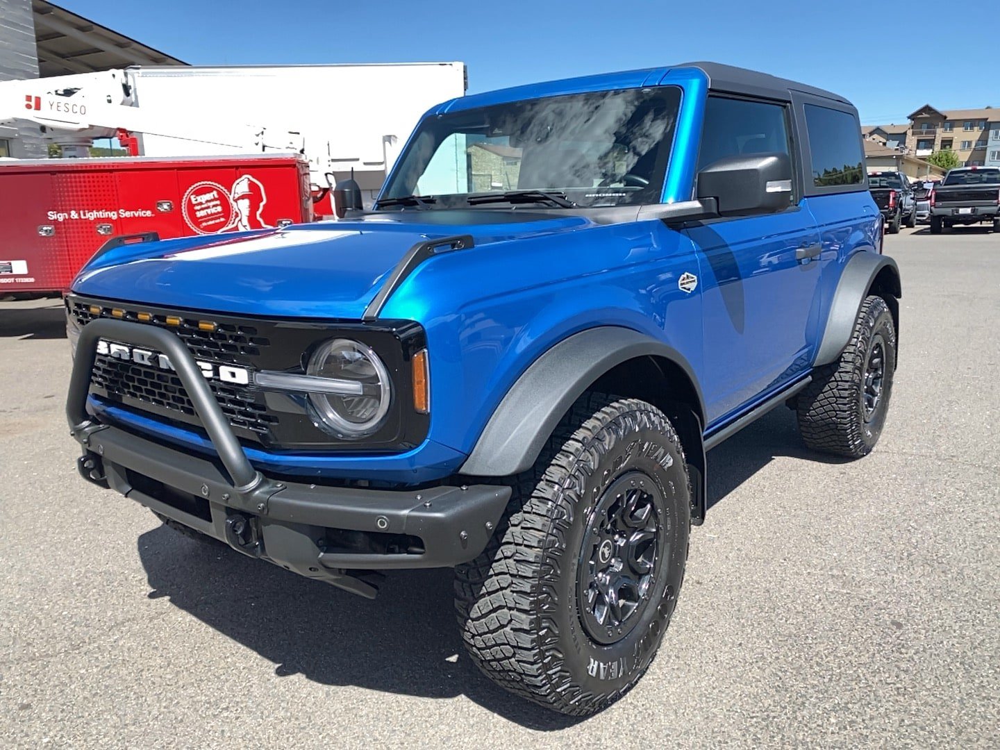 Certified 2023 Ford Bronco Wildtrak AWD/4WD image 2