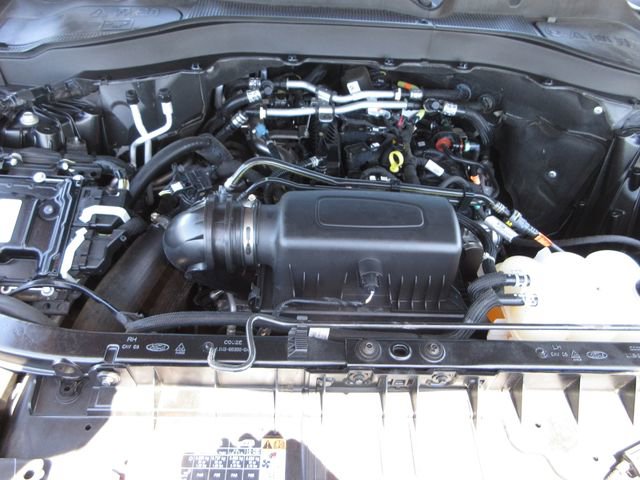 Certified 2023 Ford Explorer XLT w/ Equipment Group 202A AWD/4WD image 29