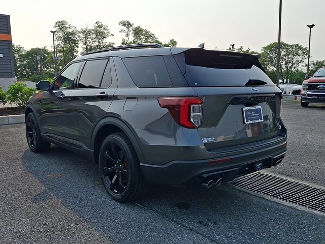 Certified 2020 Ford Explorer ST w/ ST Street Pack AWD/4WD image 4