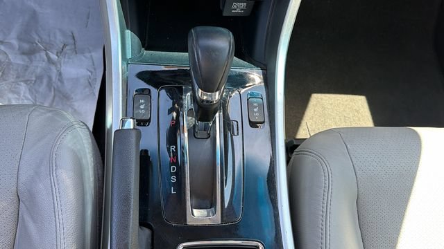 Used 2017 Honda Accord EX-L image 24