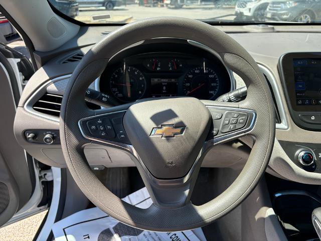 Used 2024 Chevrolet Malibu LT FWD image 14