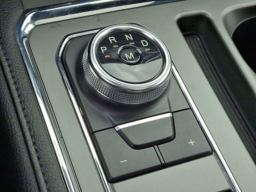 Certified 2021 Ford Expedition XLT image 17