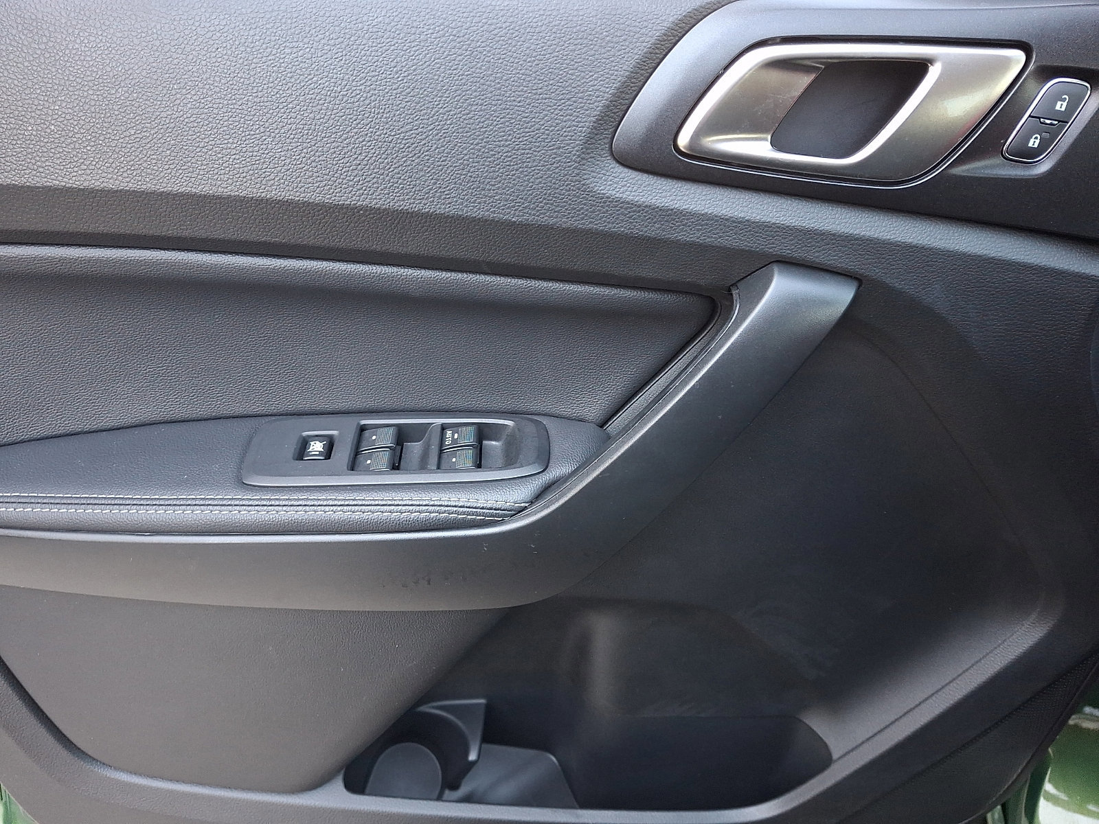 Certified 2023 Ford Ranger Lariat w/ Equipment Group 501A High image 14