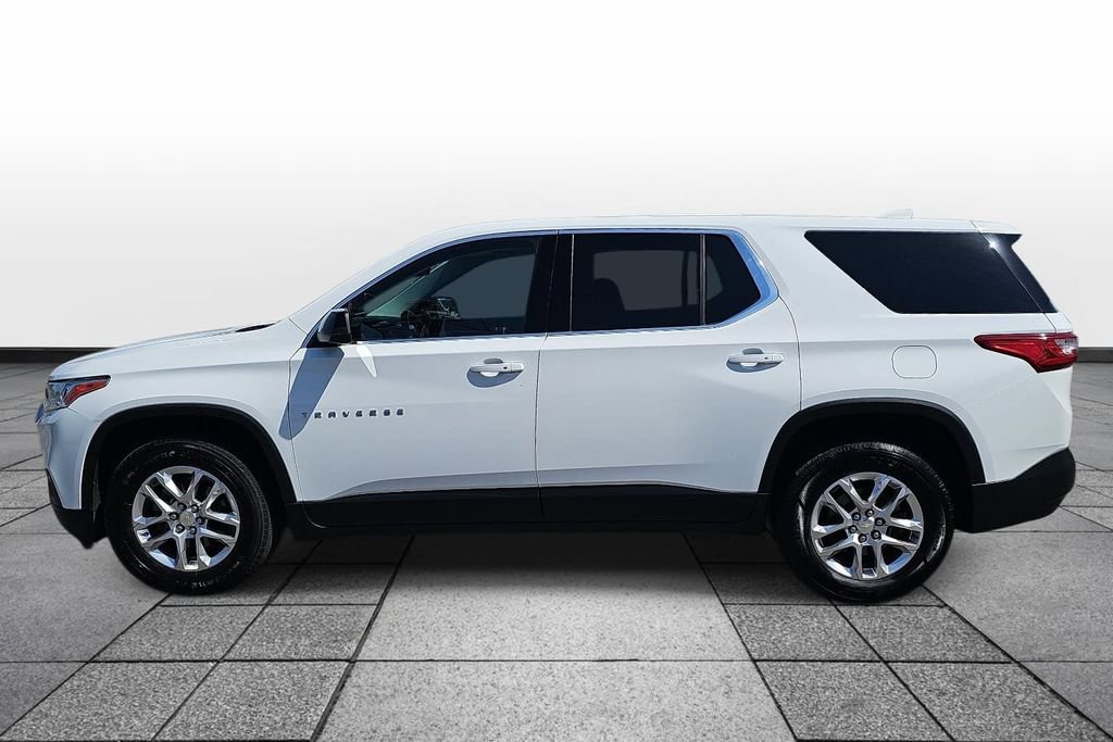 Used 2021 Chevrolet Traverse LS FWD image 8
