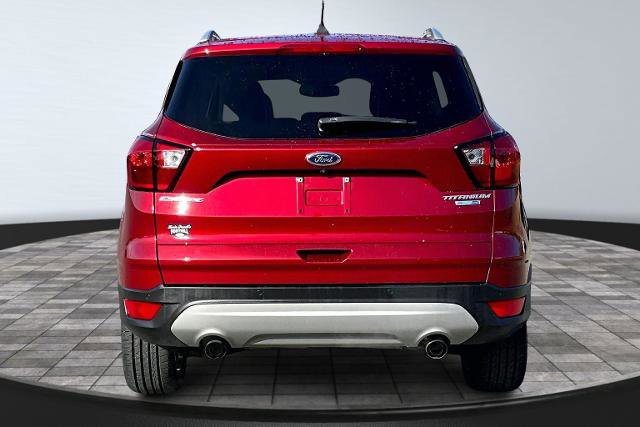 Certified 2019 Ford Escape Titanium image 4