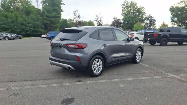 Certified 2025 Ford Escape Active FWD image 8