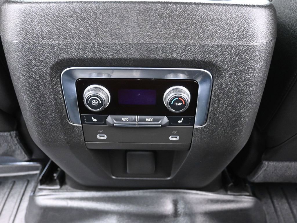 Used 2021 Chevrolet Tahoe High Country image 12