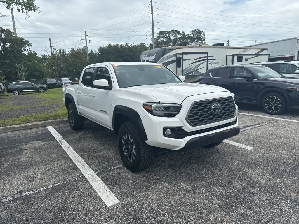 Used 2023 Toyota Tacoma TRD Off-Road w/ TRD Premium Off Road Package AWD/4WD image 6