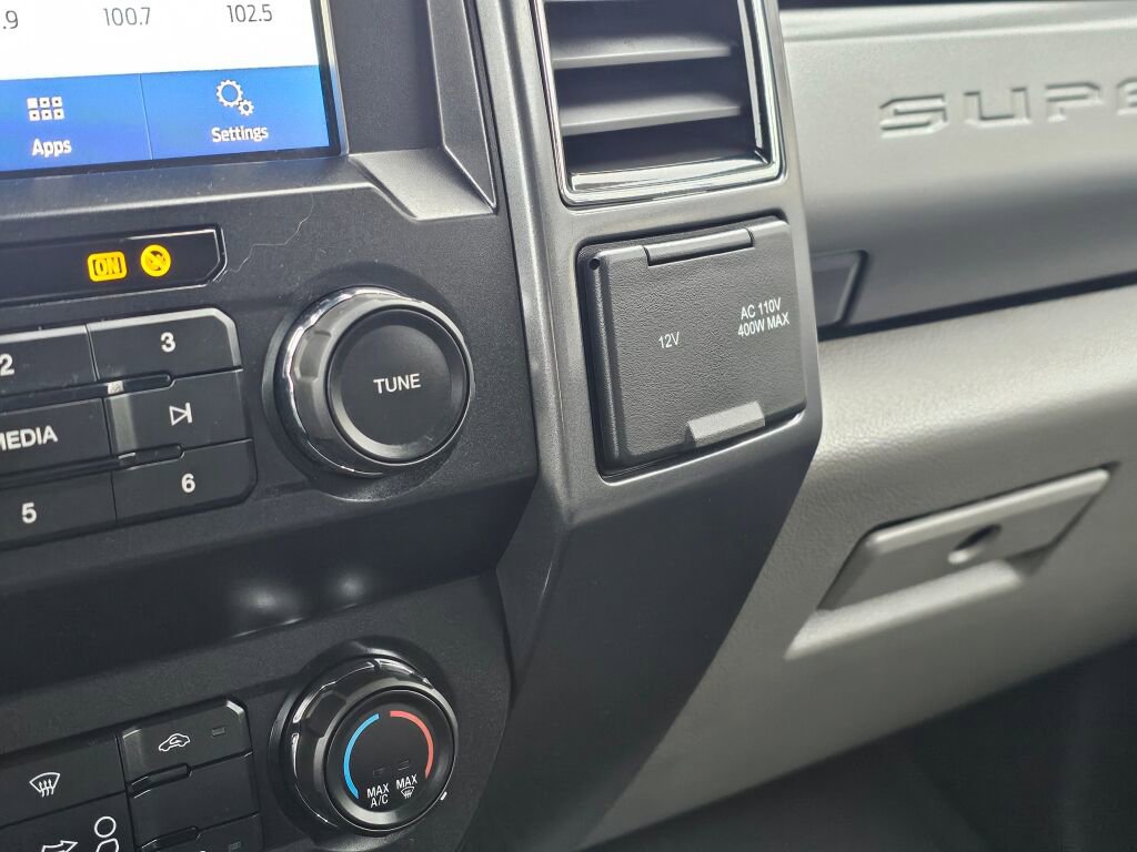 Certified 2022 Ford F250 XLT w/ XLT Value Package image 28