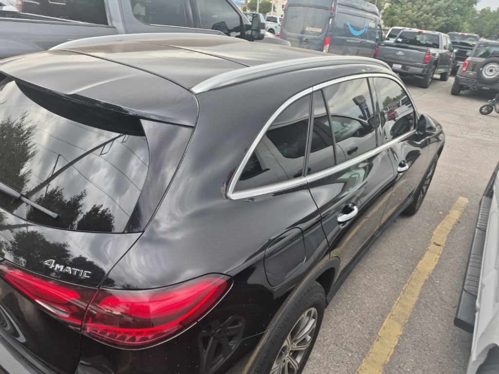 Used 2024 Mercedes-Benz GLC 300 4MATIC image 19