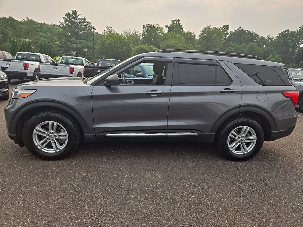 Certified 2021 Ford Explorer XLT AWD/4WD image 8