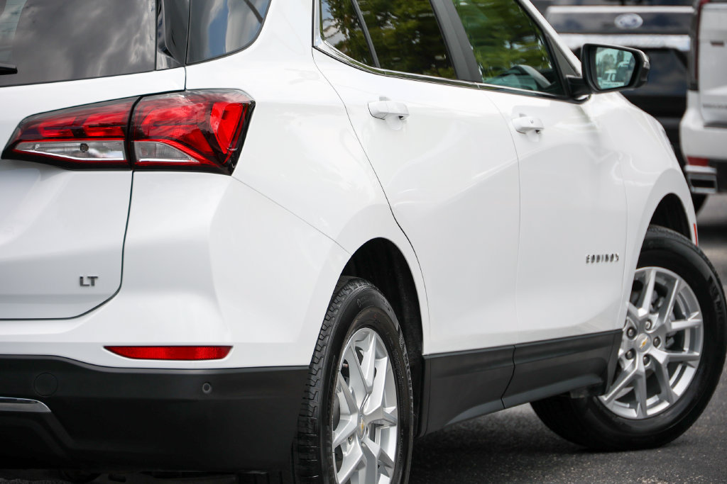 Used 2022 Chevrolet Equinox LT FWD image 24