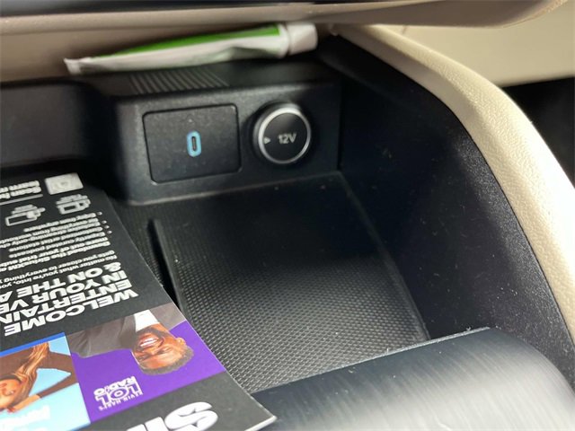 Certified 2020 Ford Escape SE image 33