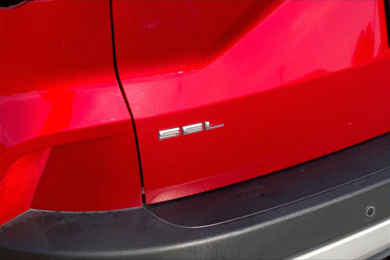 Certified 2022 Ford Escape SEL FWD image 10