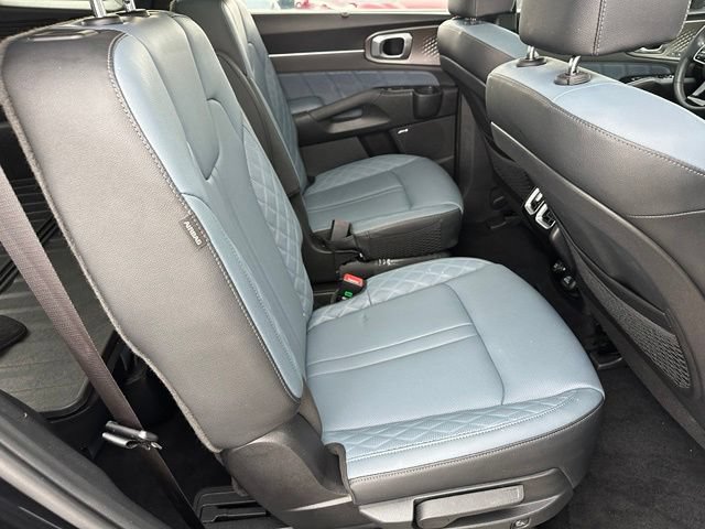 Used 2025 Kia Sorento SX Prestige AWD/4WD image 10