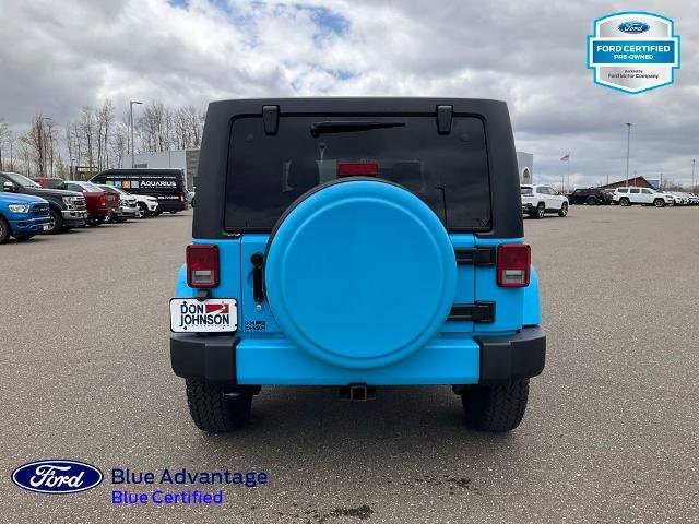 Used 2017 Jeep Wrangler Unlimited Sahara w/ Connectivity Group AWD/4WD image 21