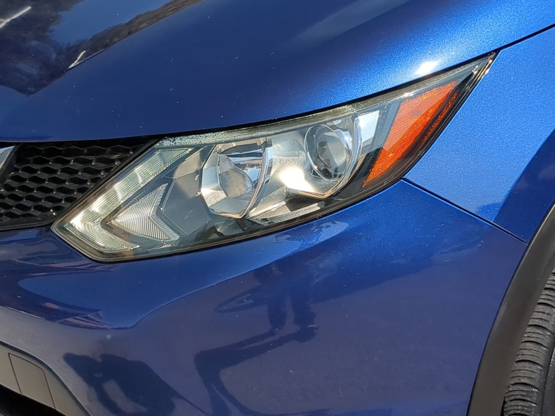 Used 2019 Nissan Rogue Sport S image 36