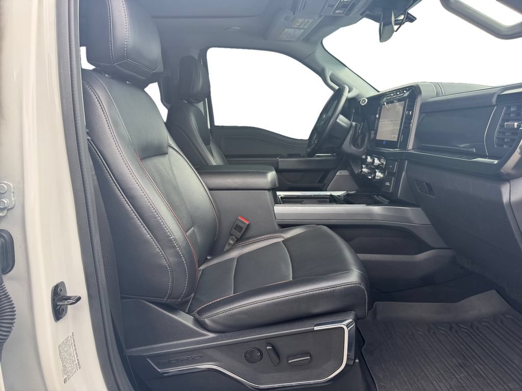 Certified 2024 Ford F250 Lariat w/ Lariat Ultimate Package AWD/4WD image 15