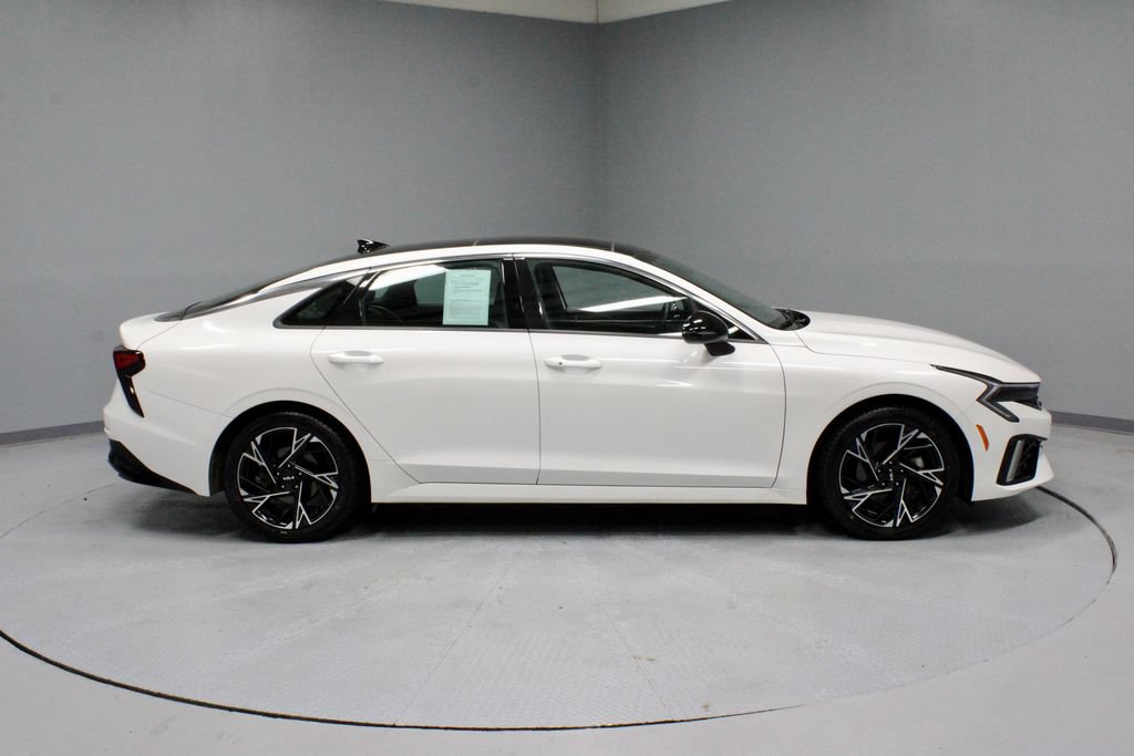 Used 2025 Kia K5 GT-Line w/ GT-Line Premium Package AWD/4WD image 12