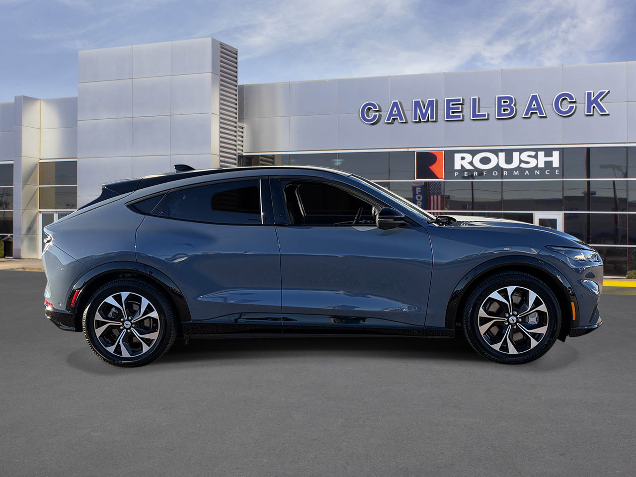 Certified 2023 Ford Mustang Mach-E Premium AWD/4WD image 7