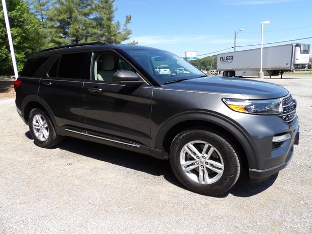 Certified 2020 Ford Explorer XLT w/ Equipment Group 202A AWD/4WD image 6