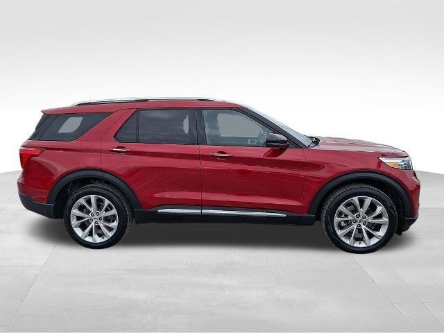 Certified 2023 Ford Explorer Platinum w/ Equipment Group 601A AWD/4WD image 7