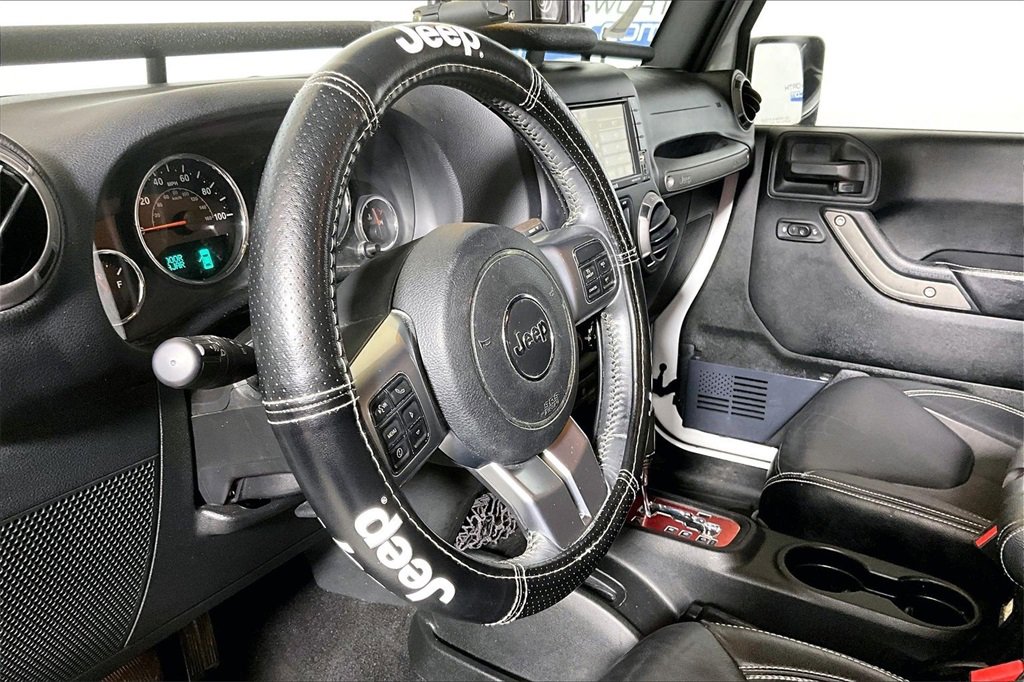 Used 2017 Jeep Wrangler Unlimited Sport image 10