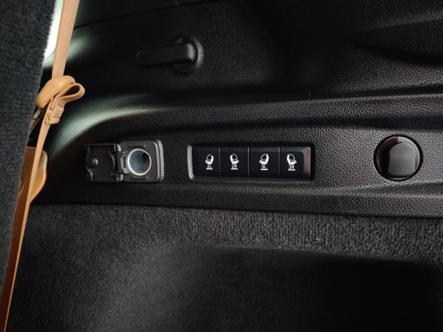 Used 2023 Jeep Grand Cherokee L Summit AWD/4WD image 21