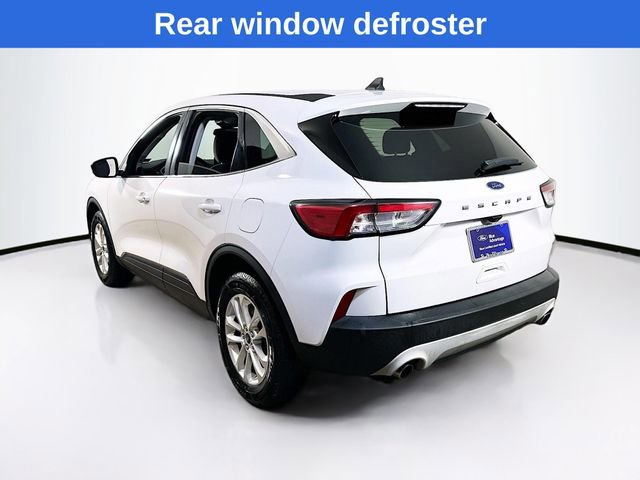 Certified 2021 Ford Escape SE image 3