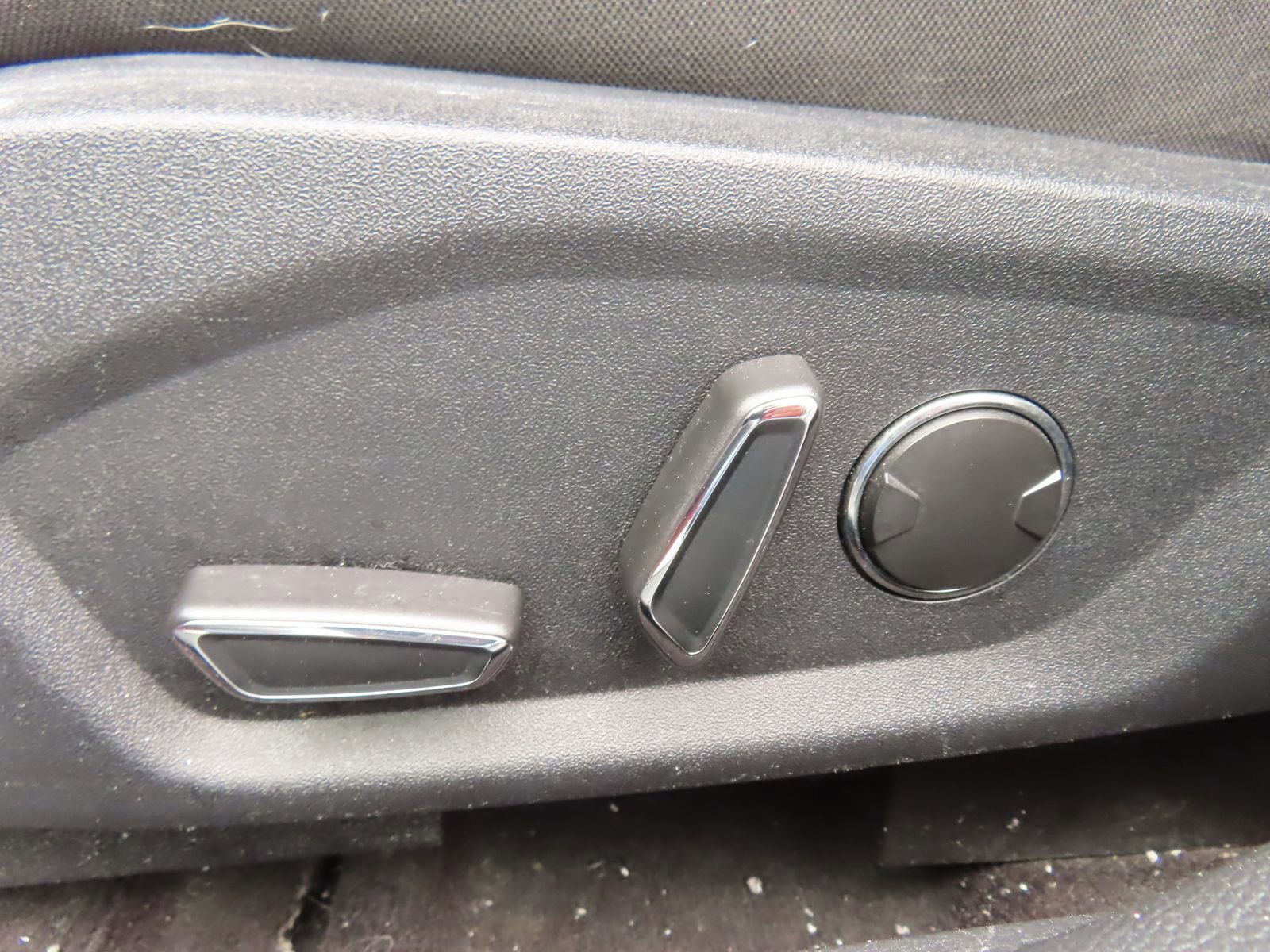 Certified 2019 Ford Fusion SE image 28