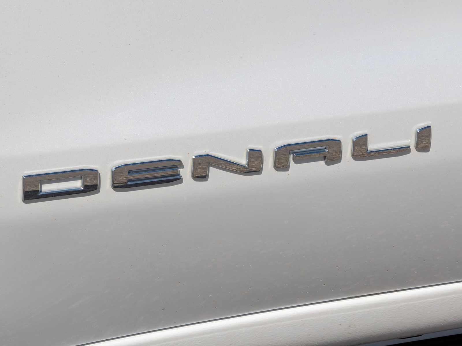 Used 2020 GMC Sierra 1500 Denali w/ Denali Ultimate Package AWD/4WD image 13