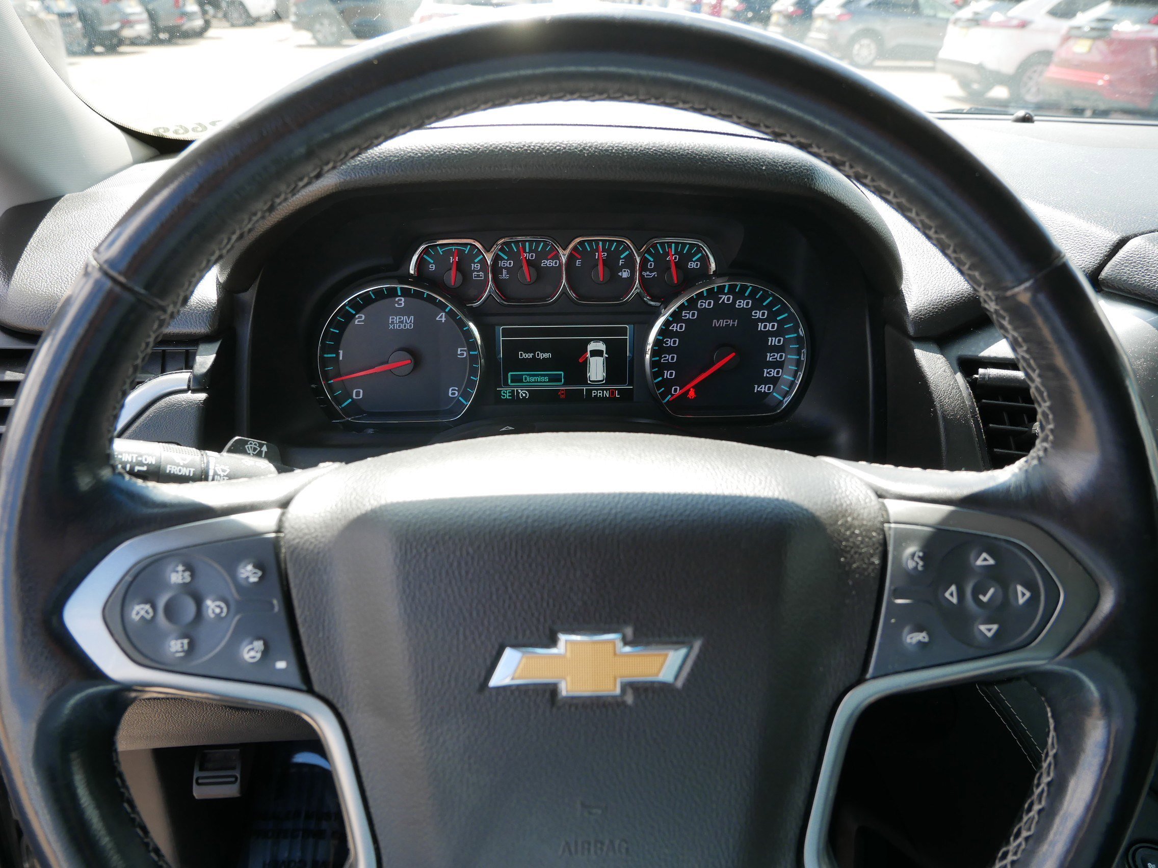 Used 2020 Chevrolet Suburban Premier AWD/4WD image 25