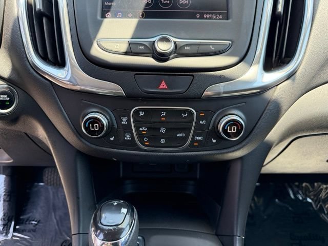 Used 2020 Chevrolet Equinox LT FWD image 17