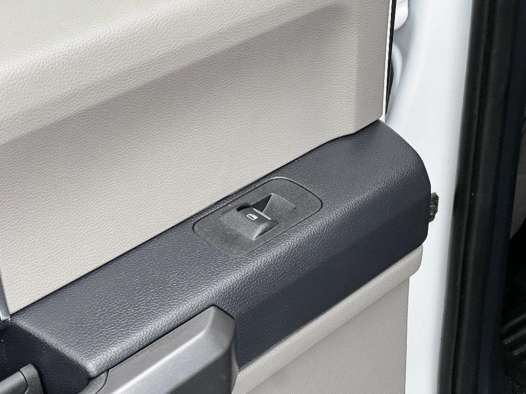 Certified 2022 Ford F250 XLT w/ XLT Value Package image 33