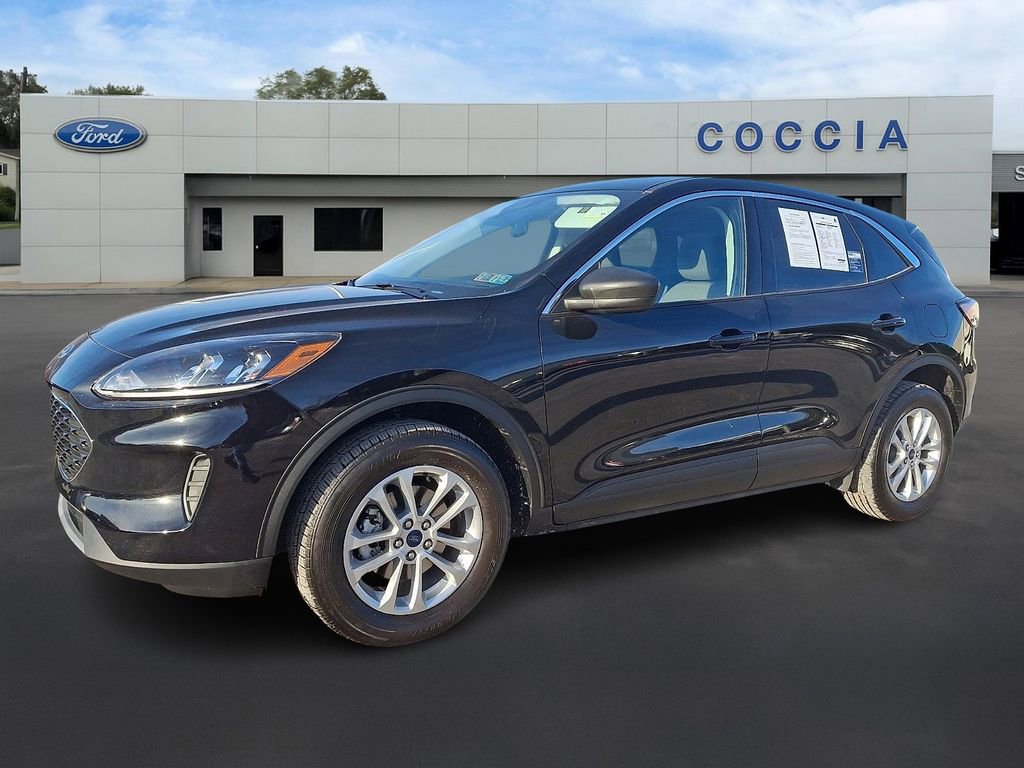 Certified 2022 Ford Escape SE w/ Convenience Package image 1