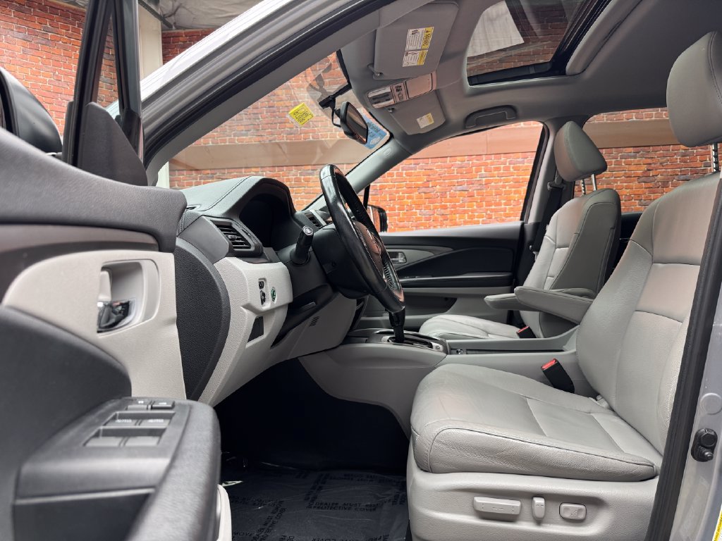Used 2018 Honda Pilot EX-L image 23