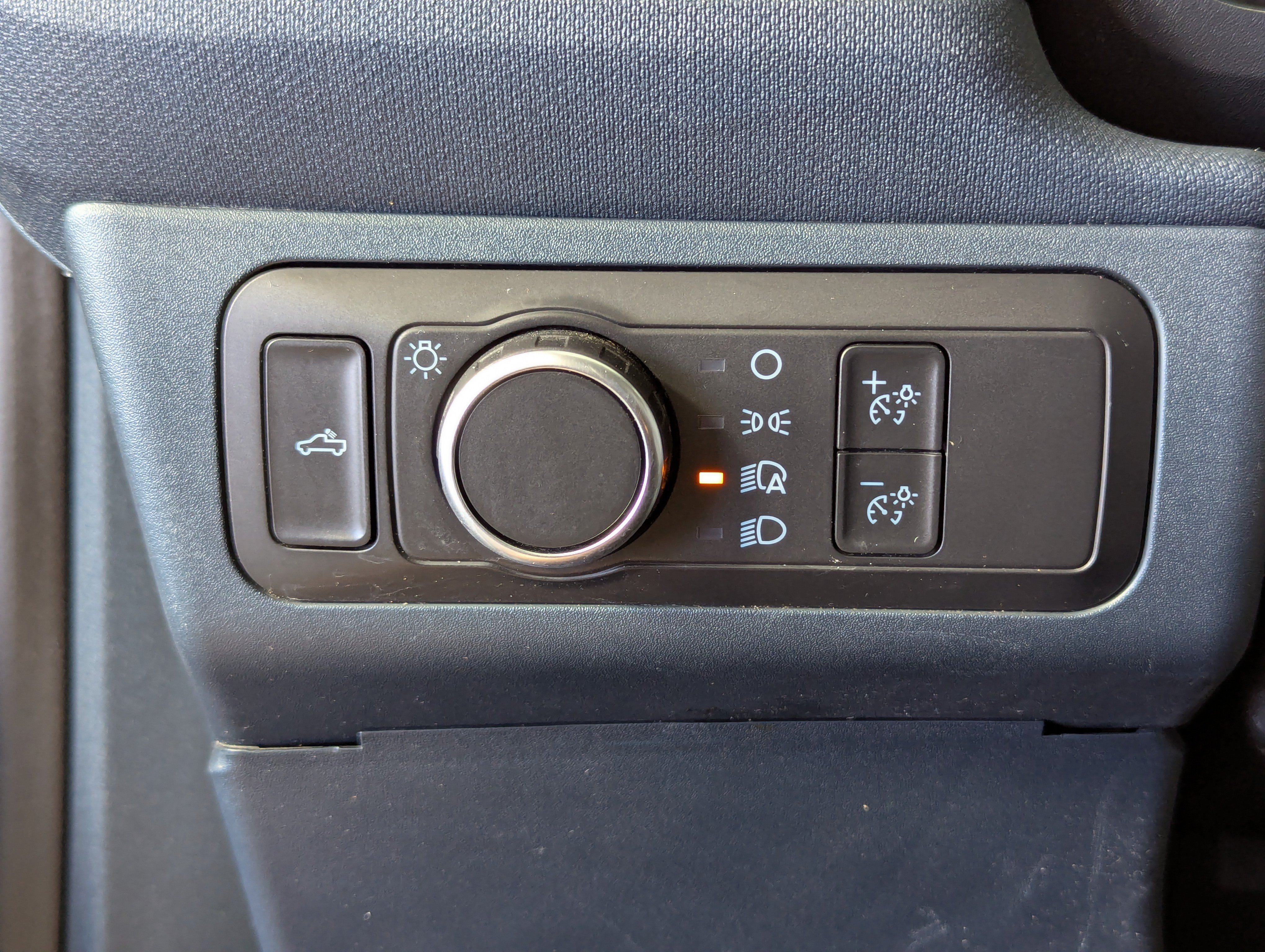 Certified 2022 Ford Maverick XL FWD image 25