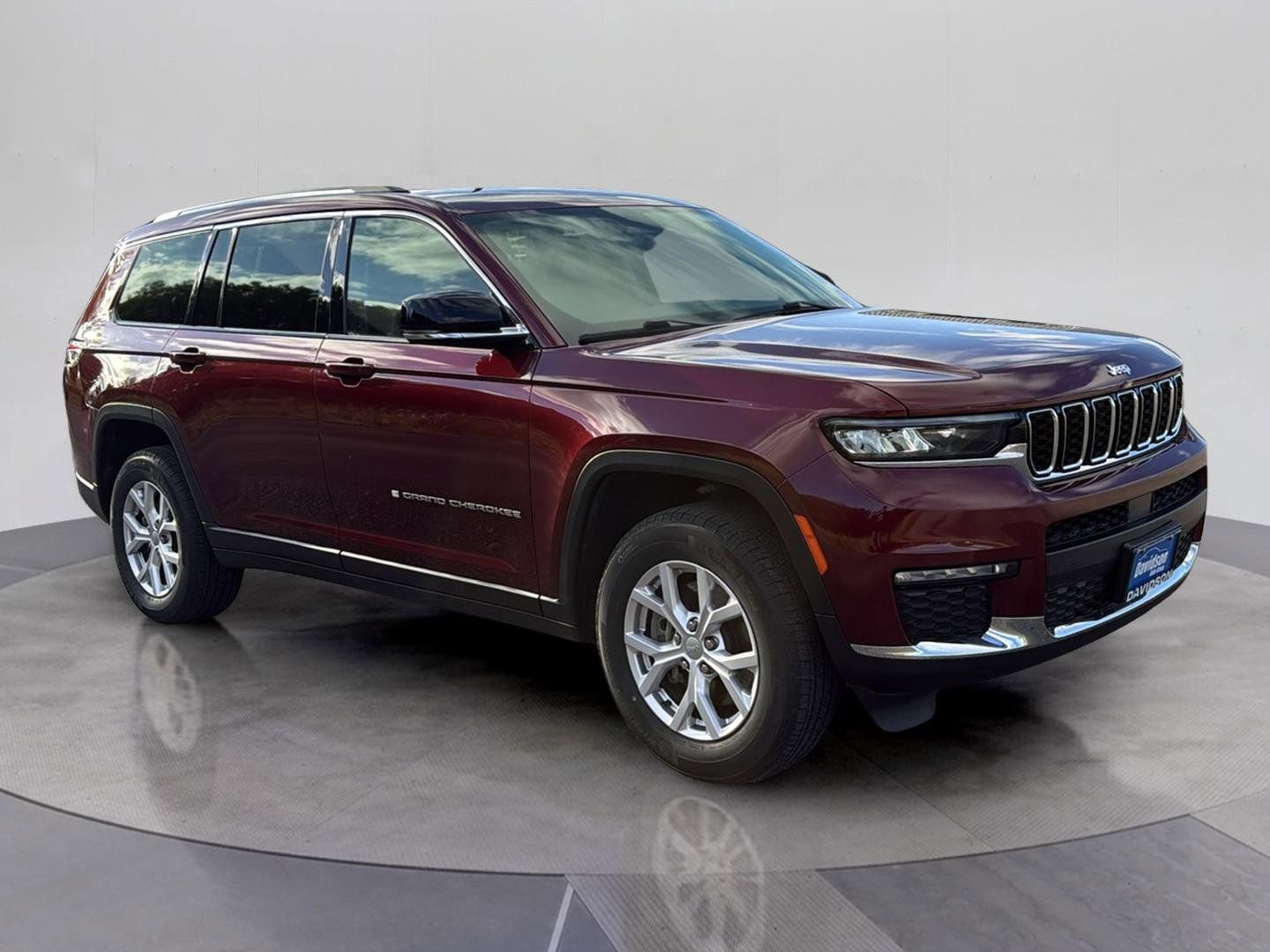 Used 2022 Jeep Grand Cherokee L Limited image 9