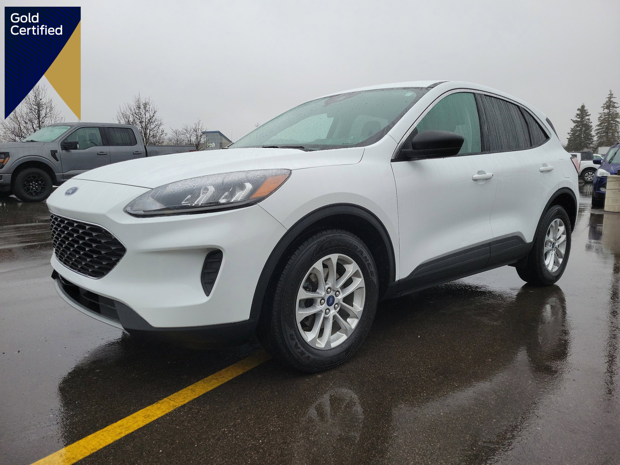 Certified 2022 Ford Escape SE w/ Convenience Package image 1
